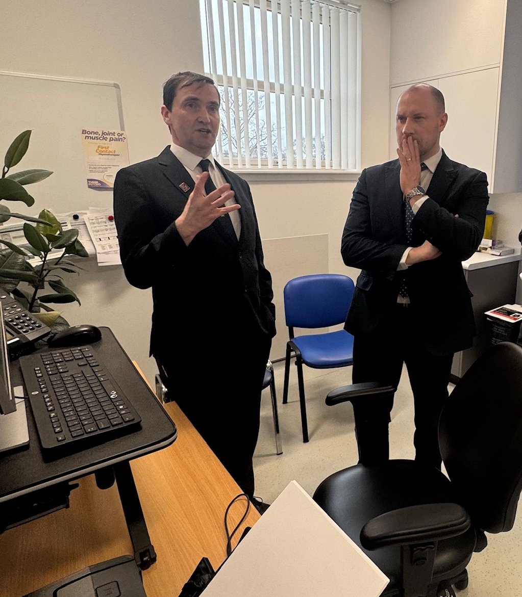 scotgovhealth's tweet photo. Health Secretary @neilcgray visited @NHSGrampian, meeting frontline staff, to see how their improvement initiatives are enhancing patient flow in A&amp;E. He also discussed the vital role of GPs at Elmbank Group Practice before meeting Board executives to talk about key priorities. https://t.co/Sdr5irrul3
