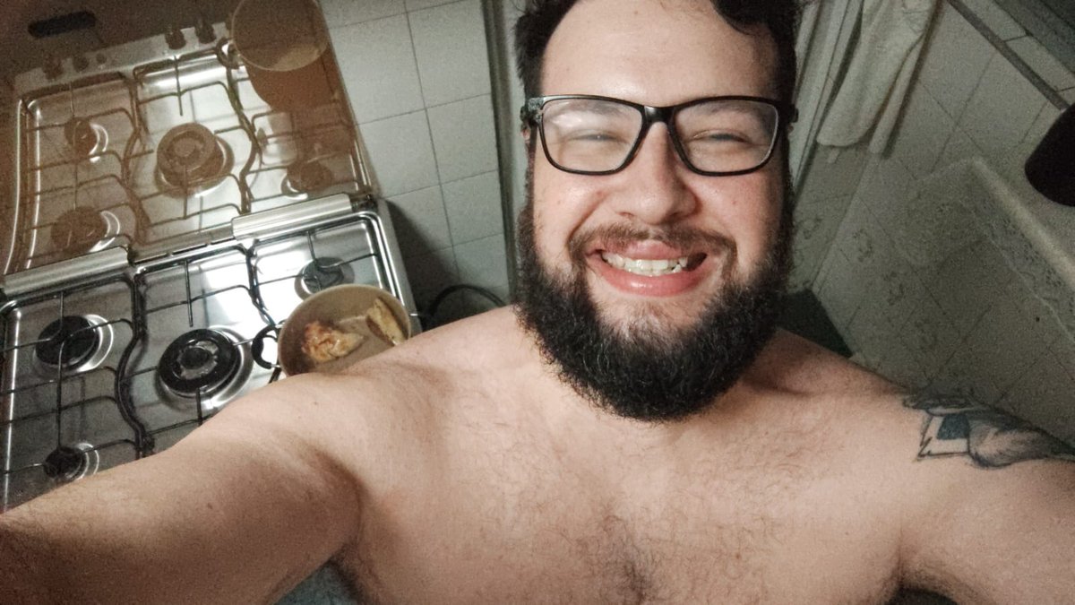 Trabalhando até tarde, mas a dieta não pode parar! 🐻

Projeto Ursão a todo vapor!!!