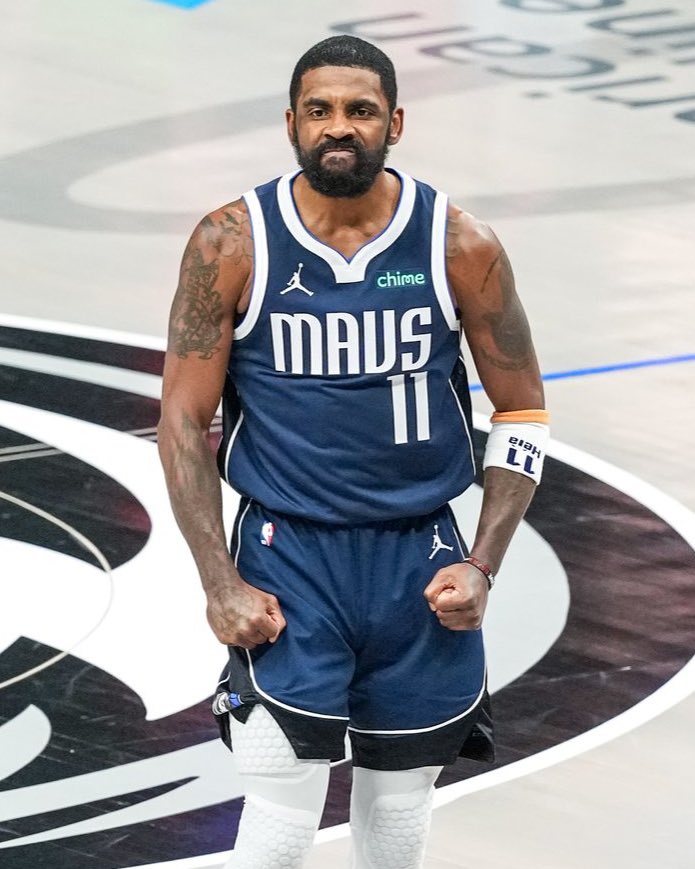 Mavs_FFL's tweet photo. In his prime https://t.co/yX6jH2IrHE