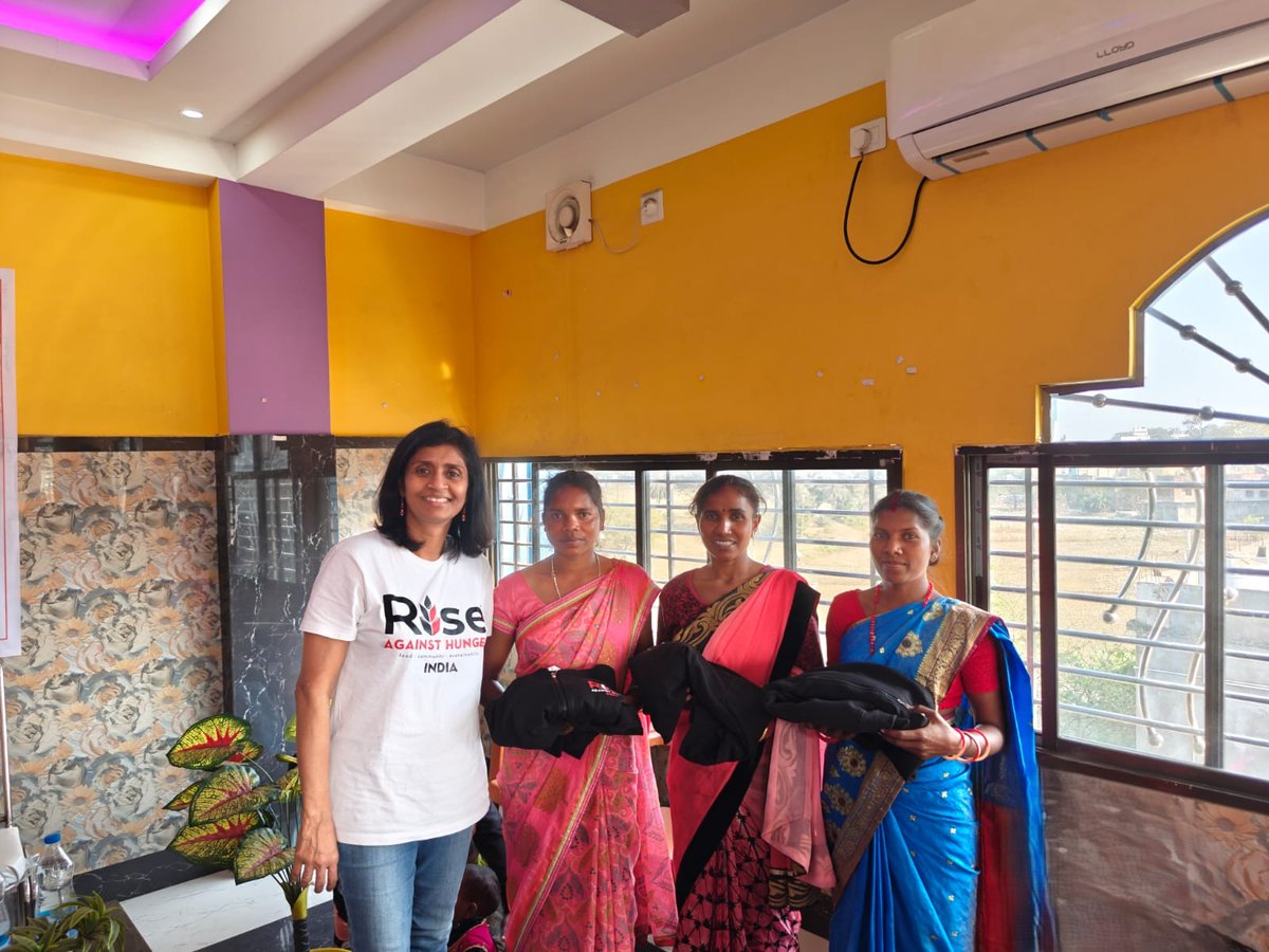 RiseIndia2030's tweet photo. Under our Maternal and Child Health &amp; Nutrition program we trained 60 Community Resource Persons from 32 Community Kitchen Centres across 4 districts of Jharkhand &amp; Bihar. The session ended on a positive note with a commitment to spreading smiles &amp; strengthening communities.#CSR https://t.co/46QP2fIczp