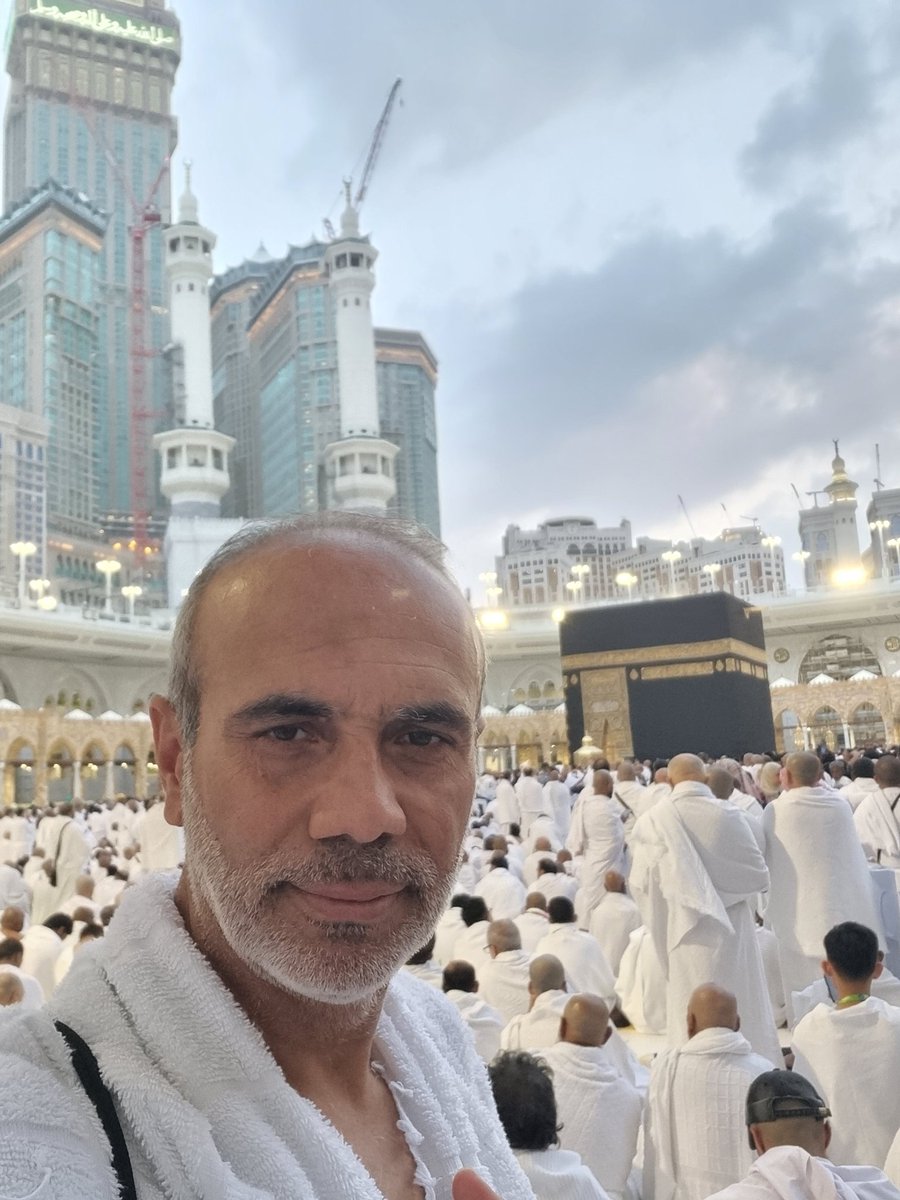 Dualarda buluşmak ümidiyle Tüm Müslüman aleminin berat kandili mübarek olsun...
