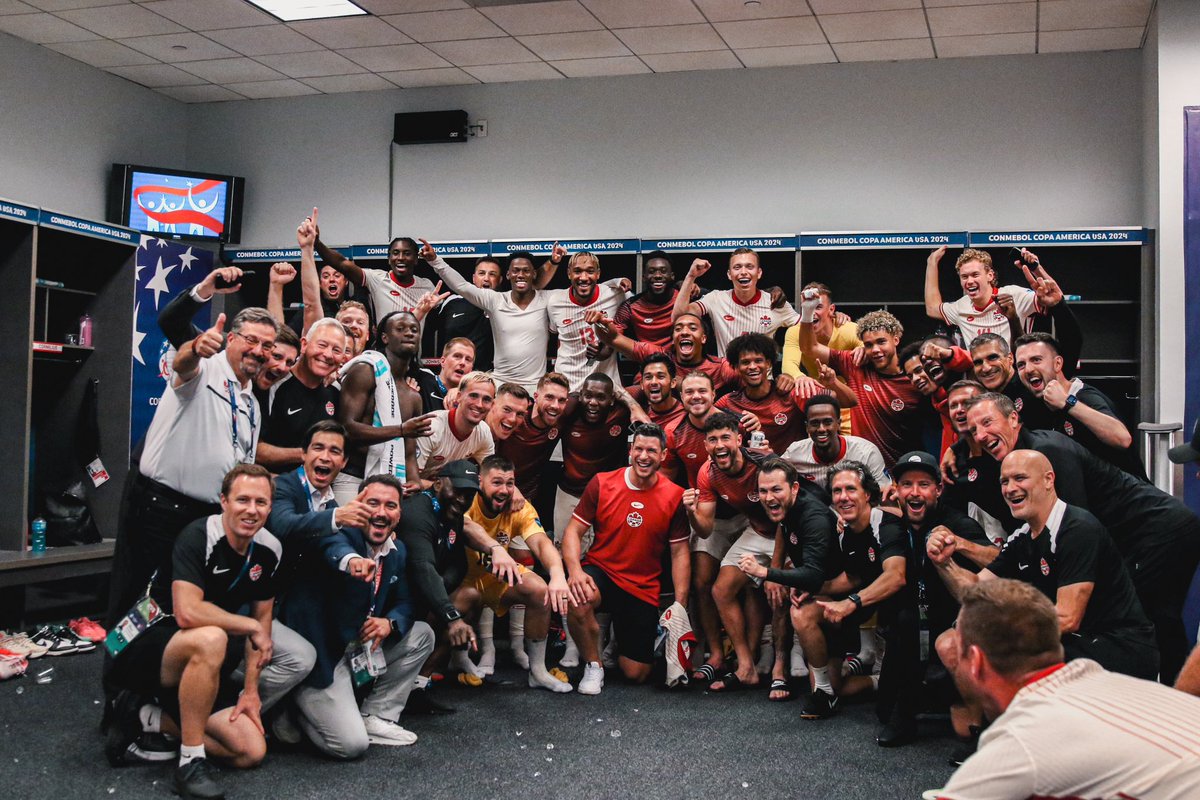 CANMNT_Official's tweet photo. Never in doubt, Sid!

Congrats in a big first win, Team Canada! 🍁 

——

Qui d'autre ? 

Félicitations à l'équipe Canada sur la grosse victoire! 🍁

#4Nations https://t.co/Z9VQwGwm3L