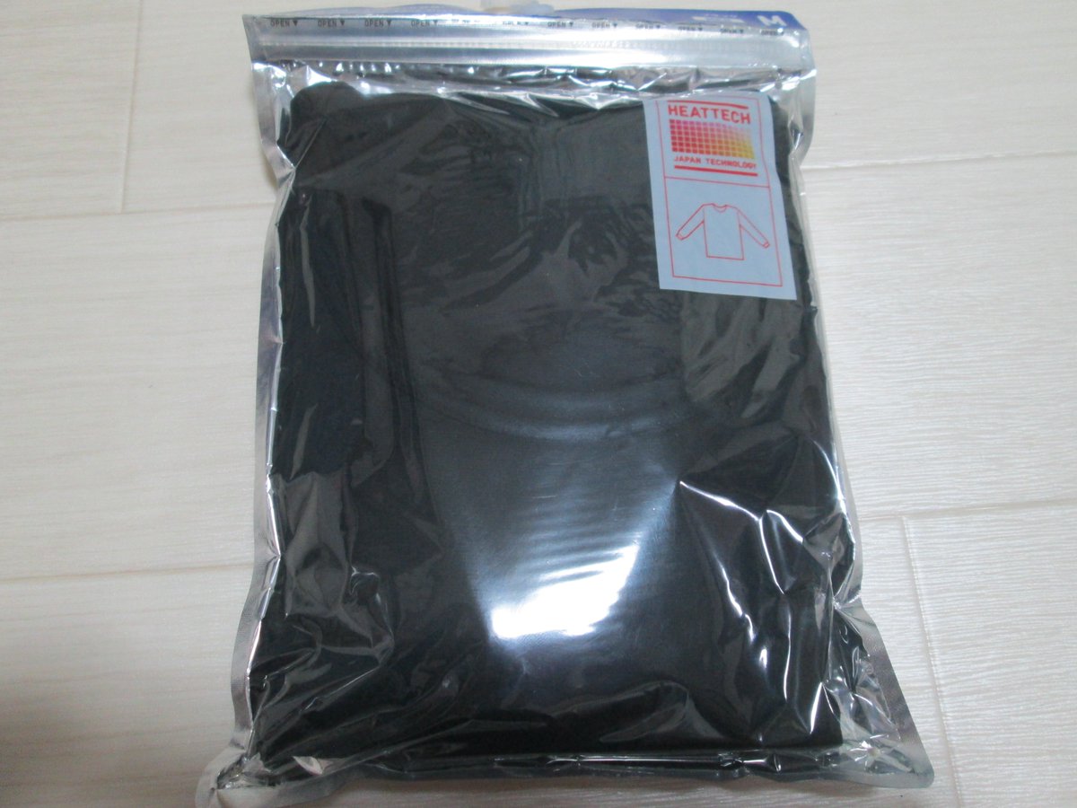 501XXLEVIS501XX's tweet photo. 新品 未使用 ユニクロ ヒートテック HEATTECH 5枚セット MF14
https://t.co/WxFynAZ13c
#ユニクロ #UNIQLO #ヒートテック #HEATTECH #ファッション #コーティネート #冬物 #ラクマ https://t.co/Qxsp1Z9MqY