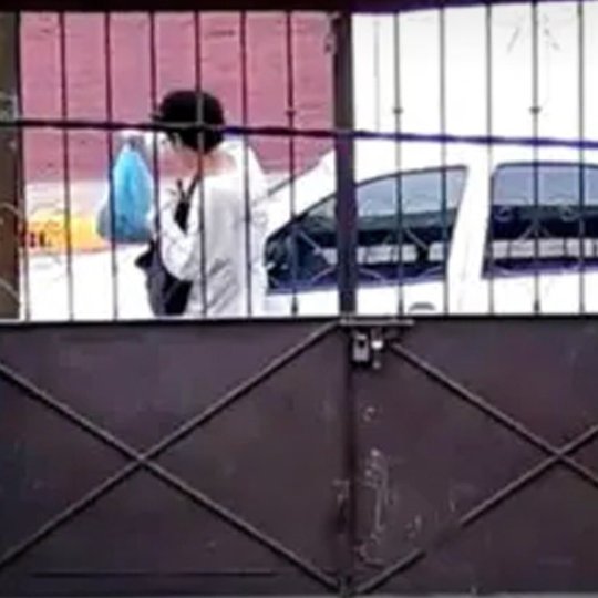 steff39451783's tweet photo. En vivo !! Más detalles del bebe abandonado en una bolsa.
#aaronmercury
#BebeAbandonado
#Tutitlan

Link Aquí 👇 

https://t.co/P81CfejJ1C https://t.co/IMinb62eFJ