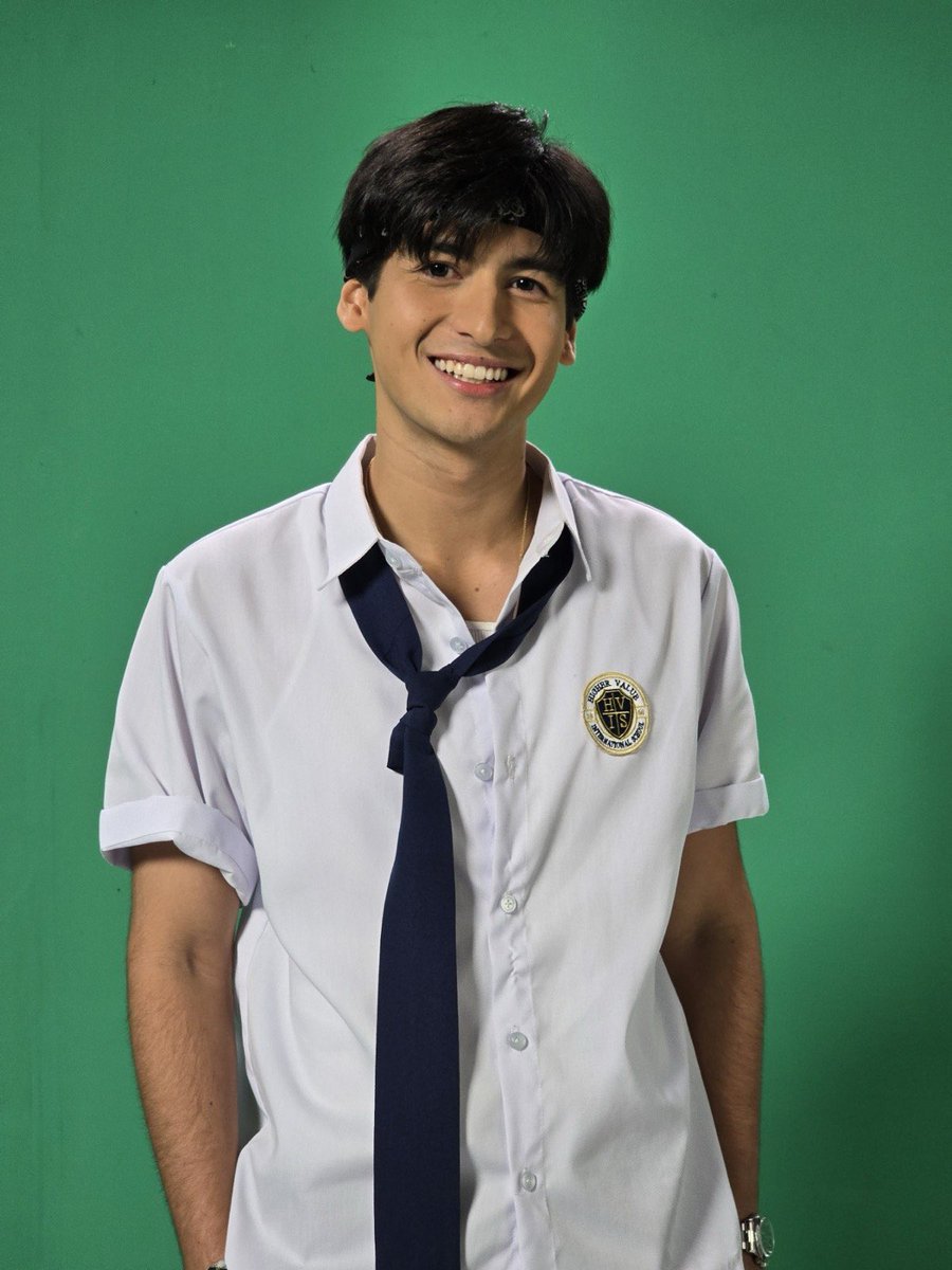 everybody say thank you casting directors for seeing the vision for andres muhlach as mark keifer watson 🫶🏻