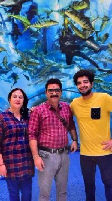 Hey <a href="/BeerBicepsGuy/">Ranveer Allahbadia</a> now I came to know this is your family business to all your family have $€X together son mother father all together, isn’t it 👇🏻🤔