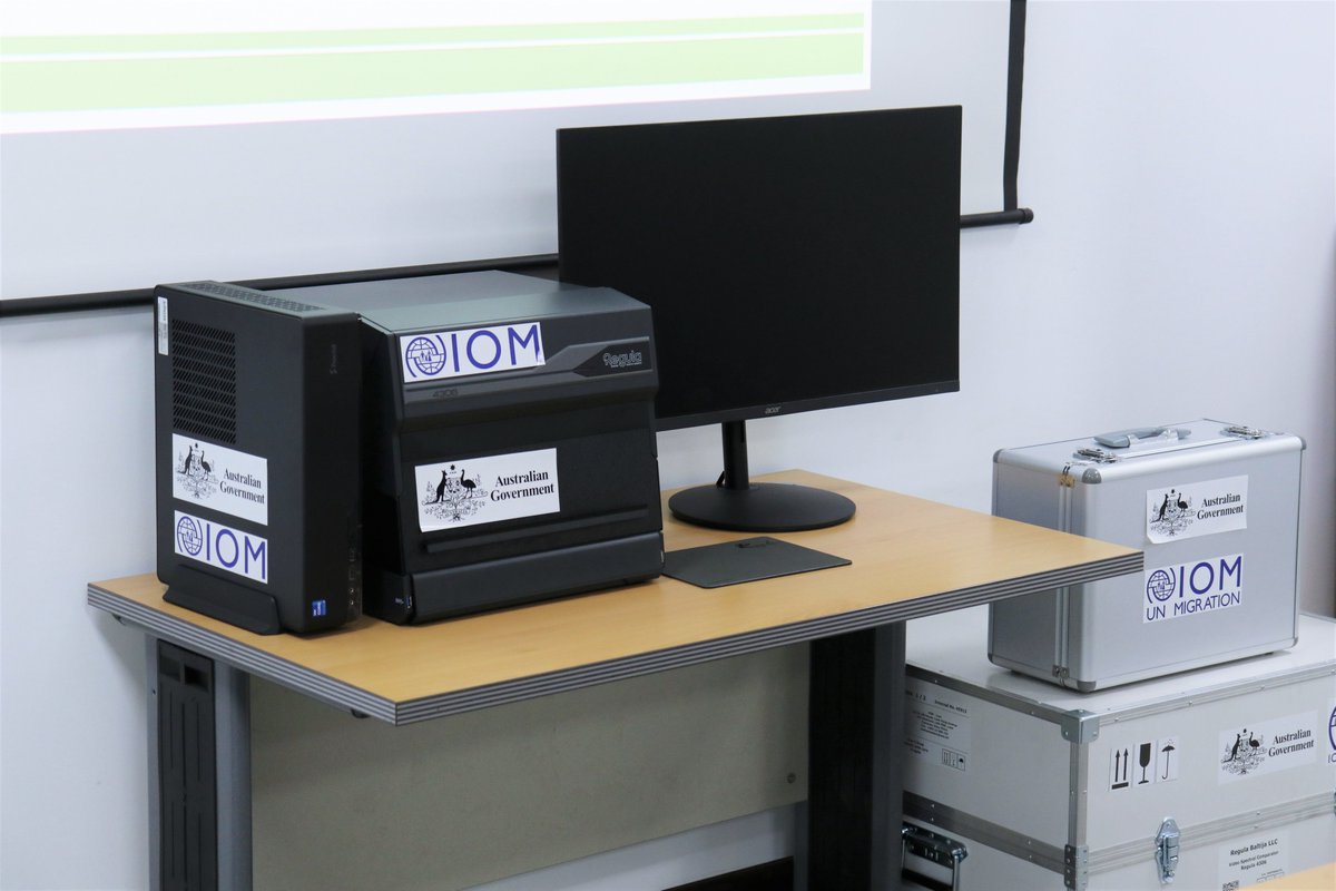 Honored to join the handover of VSC Regula and Standard Operating Procedures to the Department of Immigration, Lao PDR 🇱🇦. With Australian Department of Home Affairs' 🇦🇺 support, we also trained officers to detect fraudulent documents and enhance migration management.

#IOMLaoPDR