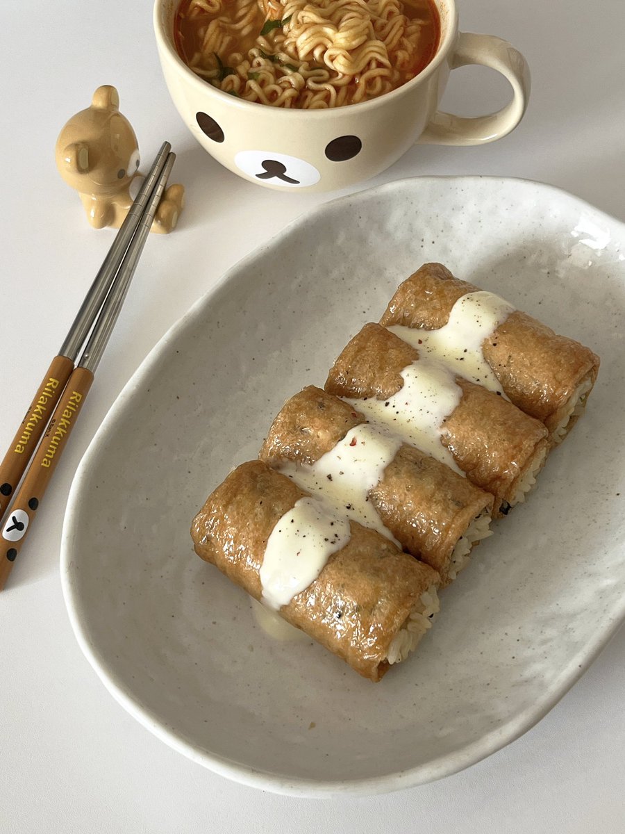 롱다리 리락쿠마 ⋆｡𖦹°‧ 롤유부초밥