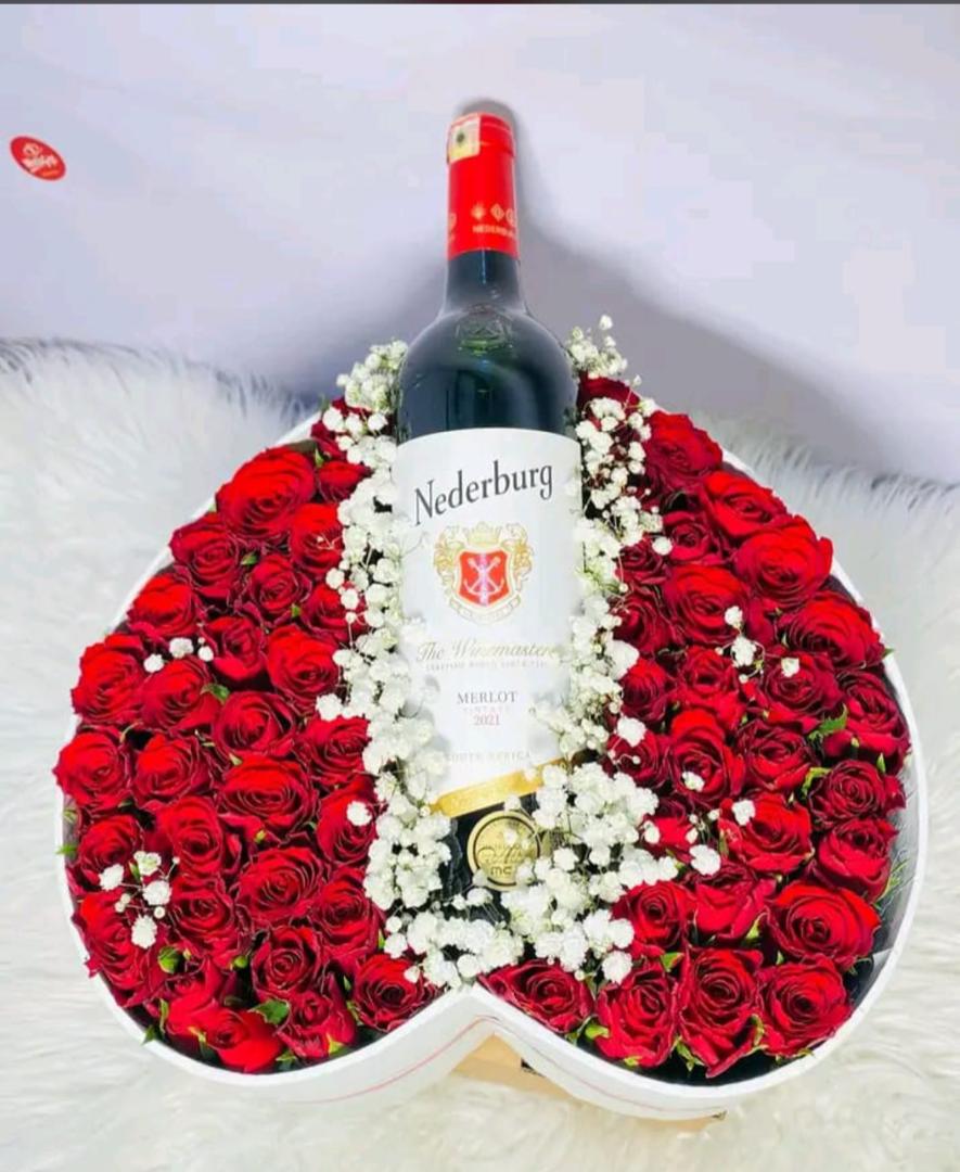 Indulge in our exquisite collection:
Romantic red roses 🌹 that ignite passion
Delicate pink petals 💐 that whisper sweetness
Sun-kissed yellow blooms that radiate joy &amp; many more stunning arrangements 2 make her ❤️ skip a beat!
Dn't miss this chance 2 make sm1's day memorable.