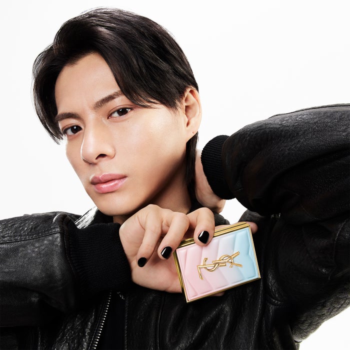 modelpress's tweet photo. Number_i平野紫耀「イヴ・サンローラン・ボーテ アンバサダー」に就任✨️

新ビジュアルも公開📷️

🔻写真5枚
https://t.co/elVDJ4A6v8

「さらに僕自身も成長しながら新しいチャレンジをしていきたいと思います！」

#Number_i #平野紫耀 @number_i_staff  @YSLBeautyJP https://t.co/isGQHD4oWH