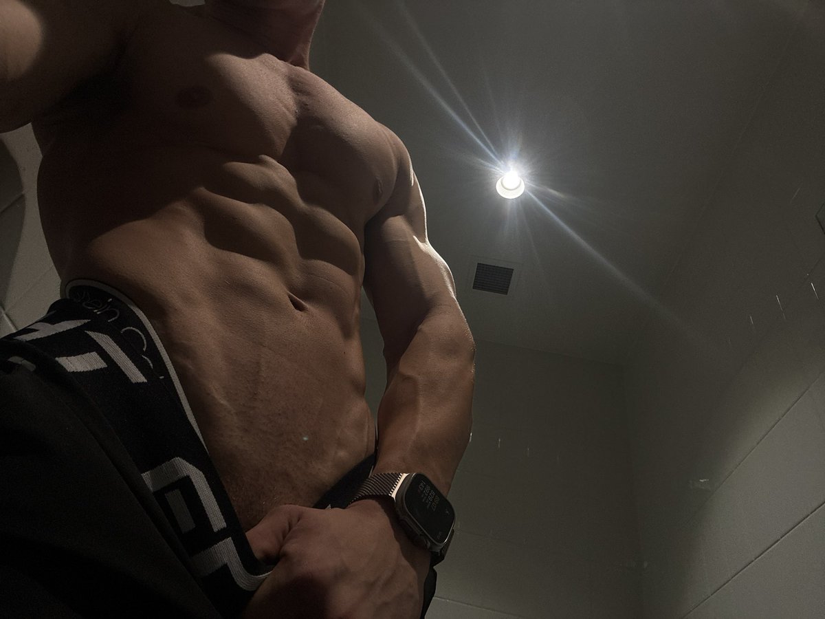 nick_bergx's tweet photo. We know your curious 👀😈

https://t.co/uybo7Up0c7 https://t.co/SkMFmCVFub