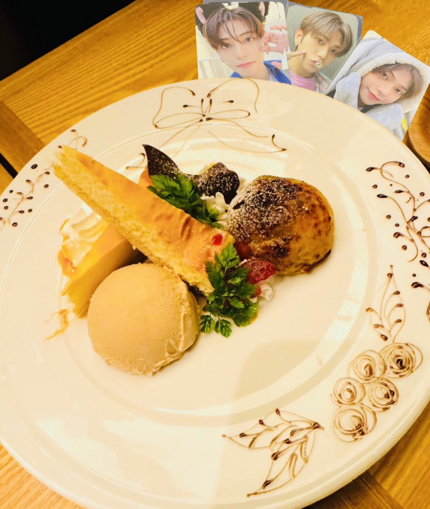 プレゼント送りたかったんだけど、意味わかんない事務所の人に使われるの嫌だから自宅保管中🐼
アントニーは絶対に幸せになります🐼

#HappyAnthonnyDay 
#ANTHONNY
#안토니 #飯沼アントニー
#OurSunshineAnthonny