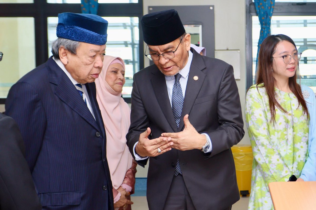 Komunikasi DZA tweet media