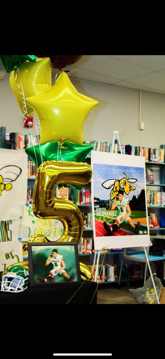 OFFICIAL‼️<a href="/BHSUFB/">BHSU Football</a> 
#NSD25 #PlayInTheHills25 #WEoverME