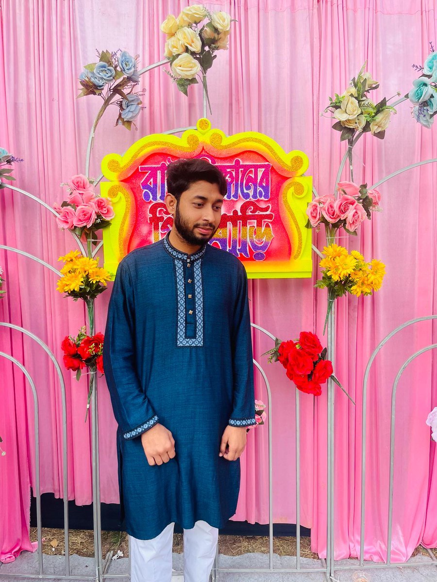 InjamolHok's tweet photo. বসন্ত উৎসব - ১৪৩১ বঙ্গাব্দ। 🥰🥰 https://t.co/HAd2i3sRhz