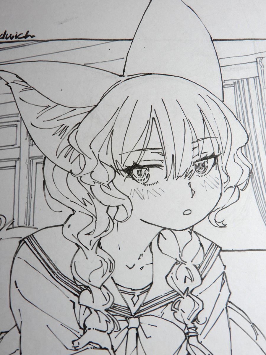 線画。途中まではショートでしたが、三つ編みに変更。 