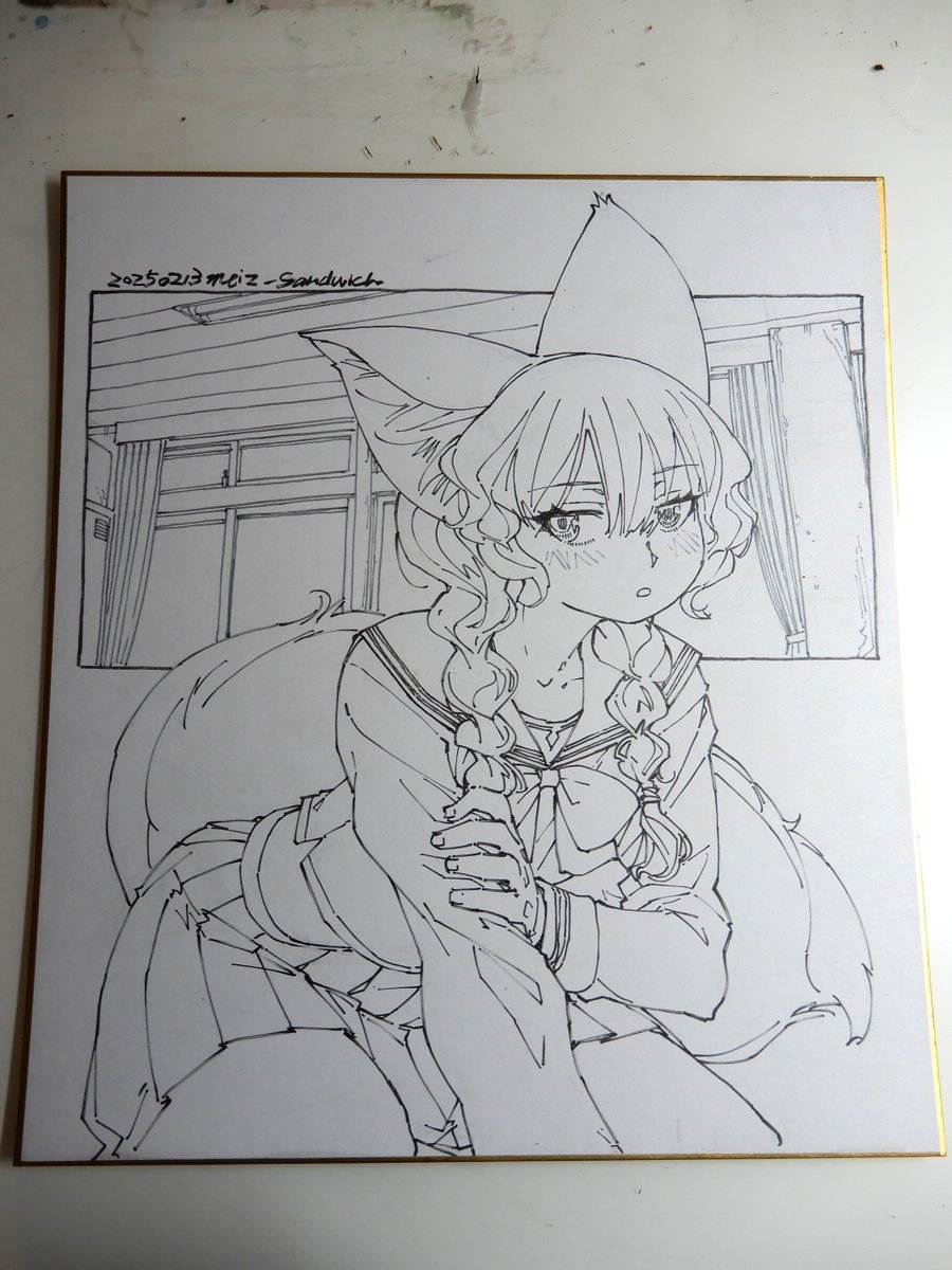 線画。途中まではショートでしたが、三つ編みに変更。 
