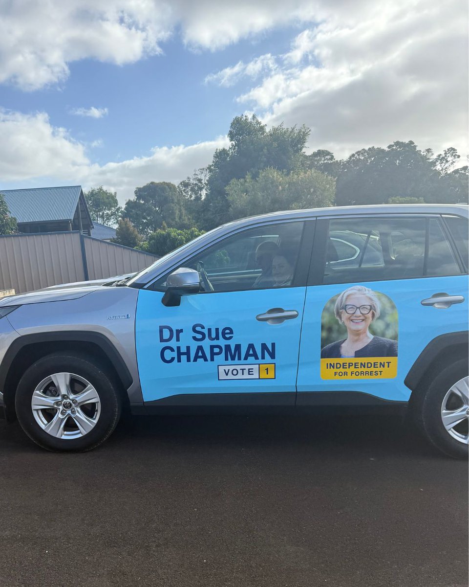 drsue4forrest's tweet image. So cool seeing more of these on the roads of Forrest! Huge thanks to Wrapp’r for making it happen. Let me know if you spot one! 

#blueskythinking #forrestvotes #thinkbig #auspol