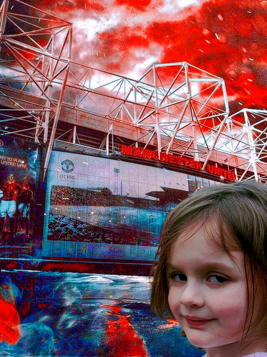 Rum_Sudchevit's tweet photo. @FPLMarcin Old Trafford this season 🤣 https://t.co/YCdwTyQWxI