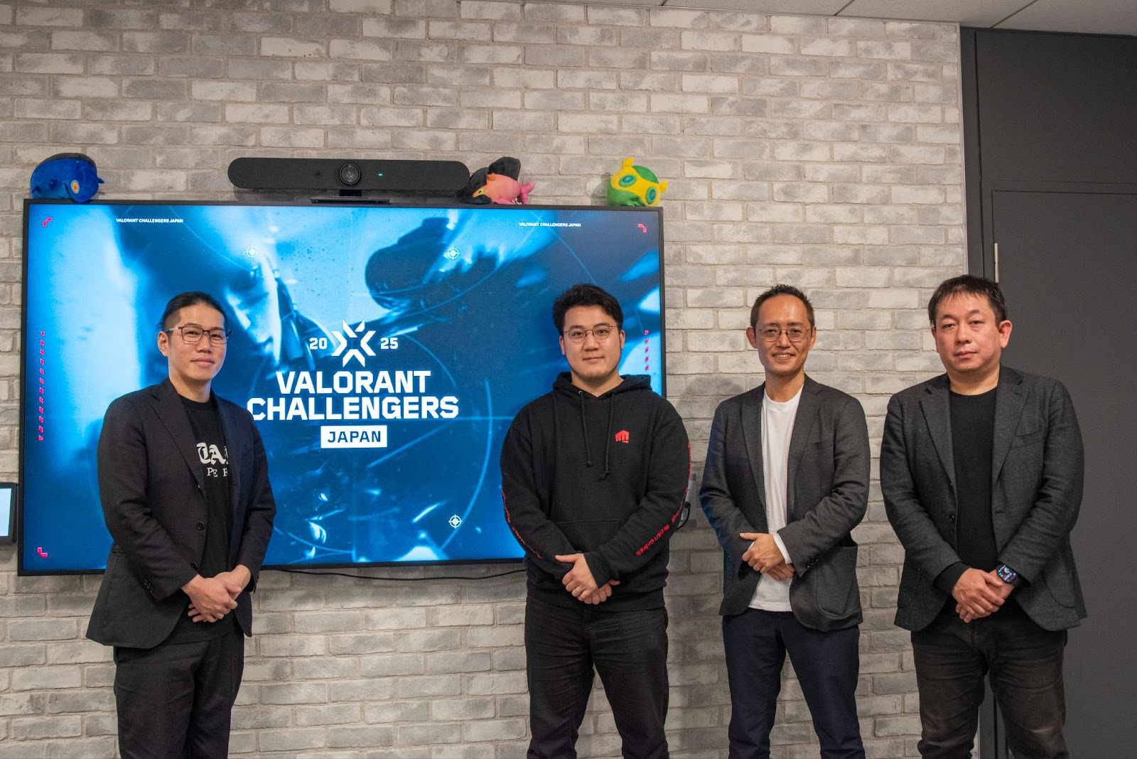 特価商品  Riot Games X / (@RiotGamesJapan) Japan ギター