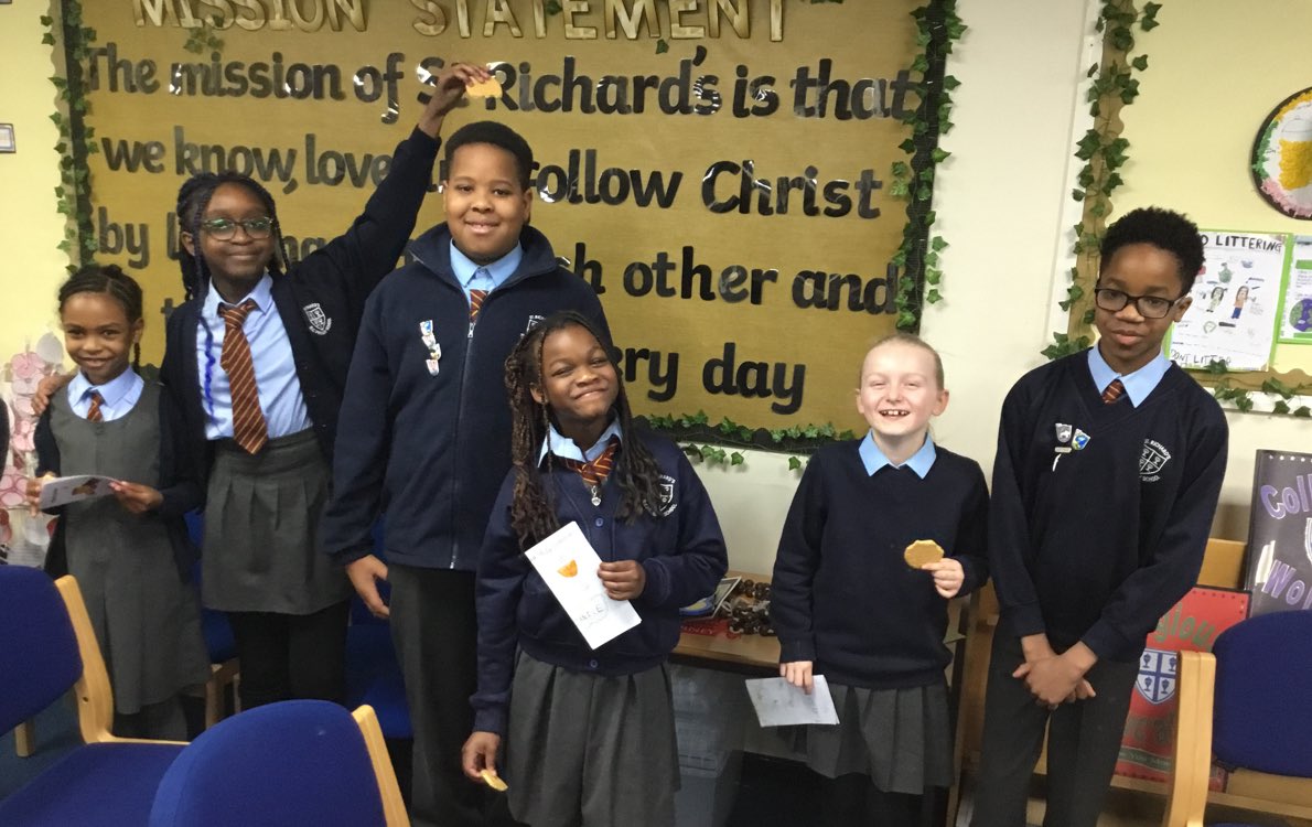 St_Richards_RC's tweet photo. Today the GIFT Team met with their Year 3 Sacramental Buddies.
They talked to them about what will happen when they make the Sacrament of Reconciliation and their First Holy Communion. They then answered any questions and spent some time getting to know them. 🤝
#GIFTTeam
#PupilLeadership
@RCSalfordEd