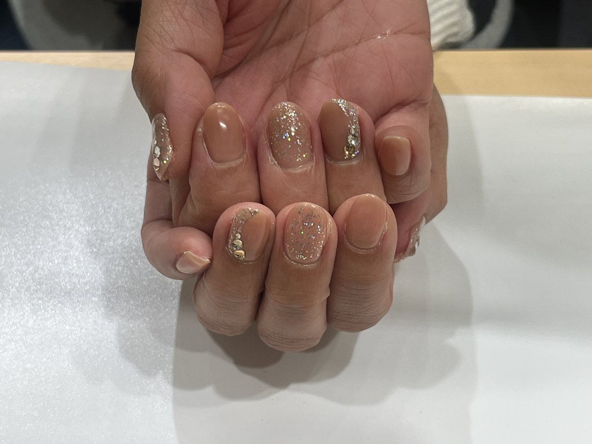 _riko_nail_'s tweet photo. ❁𝕟𝕒𝕚𝕝 𝕞𝕠𝕕𝕖𝕝❁

🩷2月17日 10時

🤍デザインコース
　  ￥4,990→ #無料✨

🩷渋谷7分／神泉3分

🤍注意事項と条件をお読みの上、
　  両手のお写真をDM下さい🙇✨

#ネイルモデル #ネイルモデル募集 #ネイルモデル無料 #サロンモデル #無料ネイル #渋谷ネイル https://t.co/0I5vWk20CX