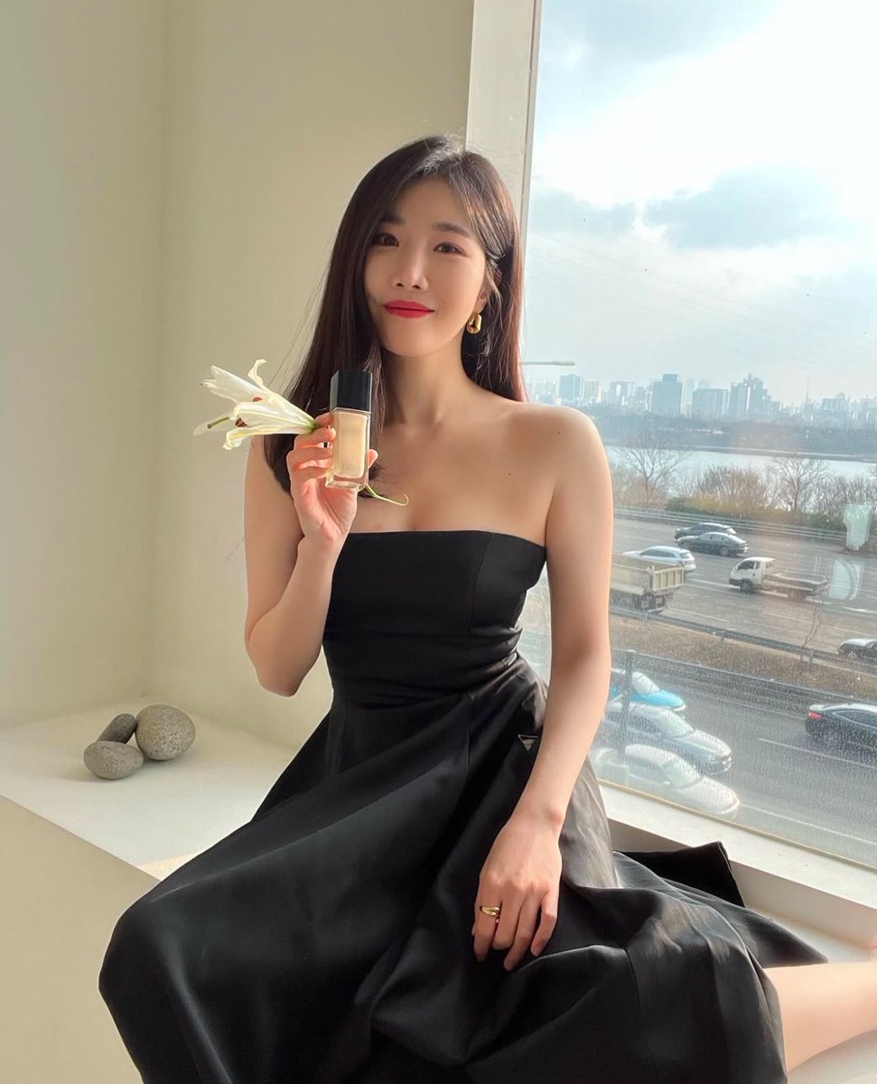 이해리는블랙이다.......