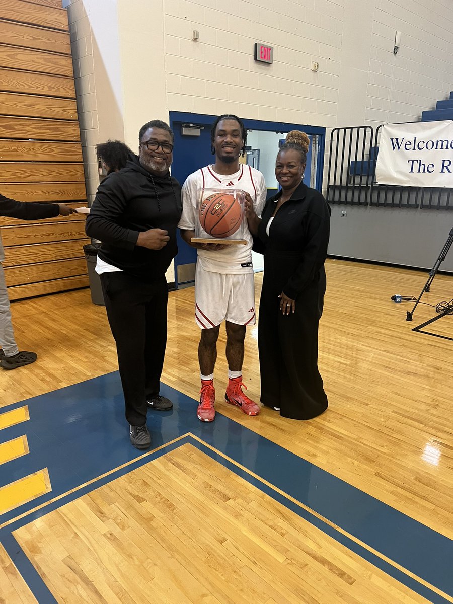 Alonza Hill tweet media