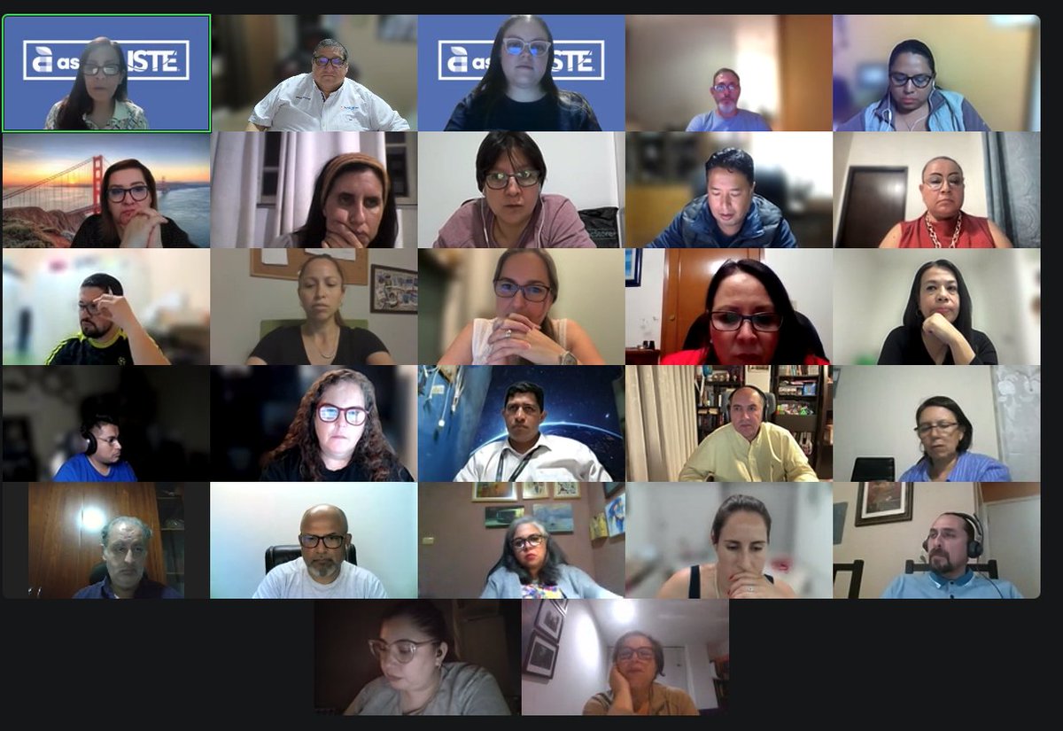 Estoy cursando la #ISTECert para hacer crecer mi aprendizaje profesional. Mi nuevo aprendizaje hoy haber dimensionado con mayor precisión el alcance de la aplicación de los estándares ISTE como Educador y formador de educadores #Modelarconelejemplo <a href="/ana_cd/">Tanya Zurita</a> <a href="/TeacherPerlaLz/">TeacherPerla</a>