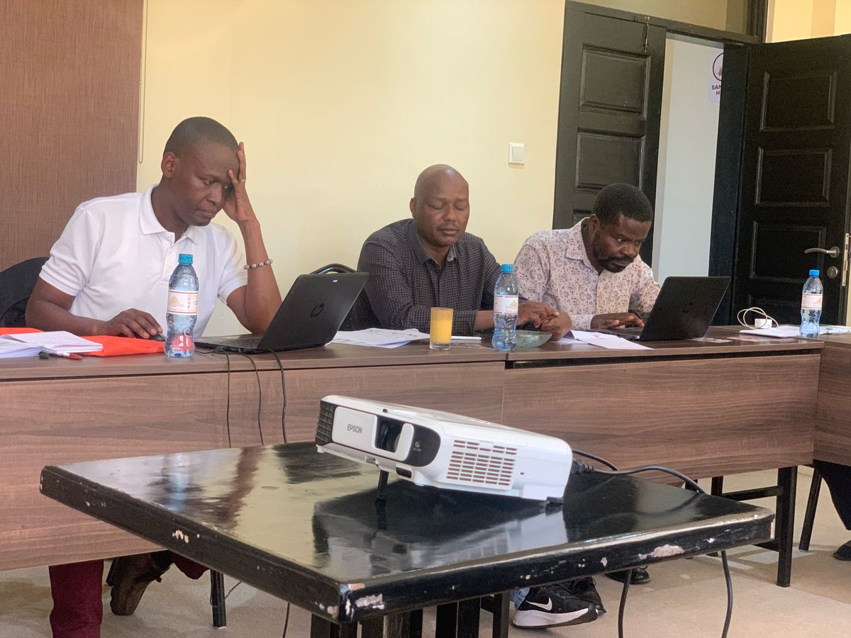IccasaA's tweet photo. #STREVOWProject Midterm review
This week We are engaged in an intensive review of the #STREVOW Project to track progress & install measures to ensure We meet our targets.
The exercise involves staff from @IccasaA & @CEMIRIDE_KE consortium.
@AfDB_Group
#WWDAndClimate
#Gender https://t.co/PNjbugiCFx