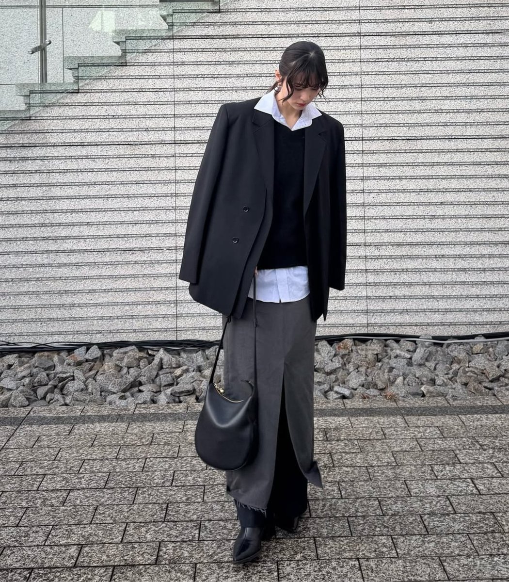 Lune Bag】多彩に使える 曲線美のあるカーブが印象的な新デザインLune