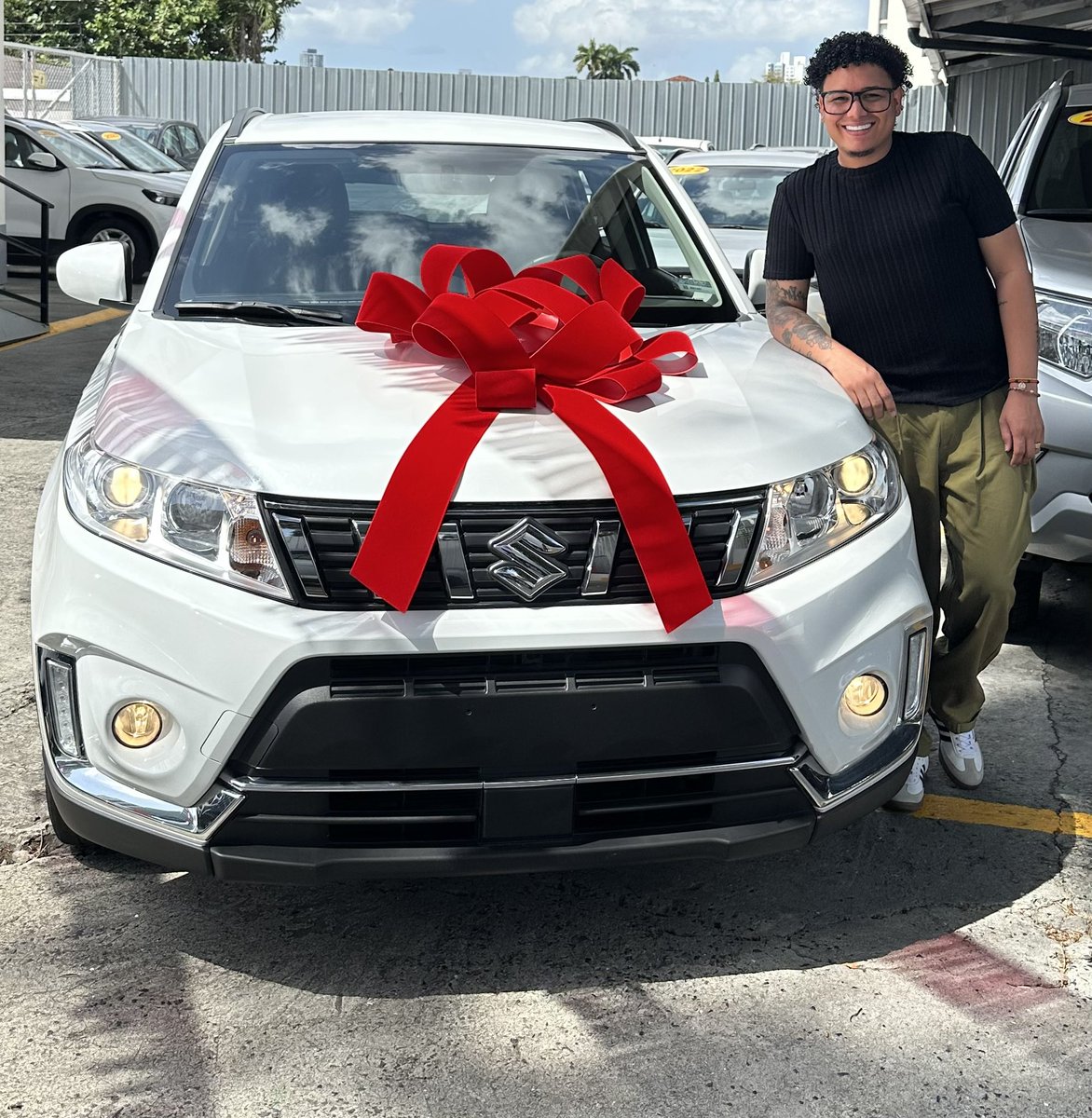 Kadiir0505's tweet photo. Mi 2do carro 🤩 gracias a Dios y a mi  angel de la guarda 🌻 https://t.co/wUgtHcMjpo