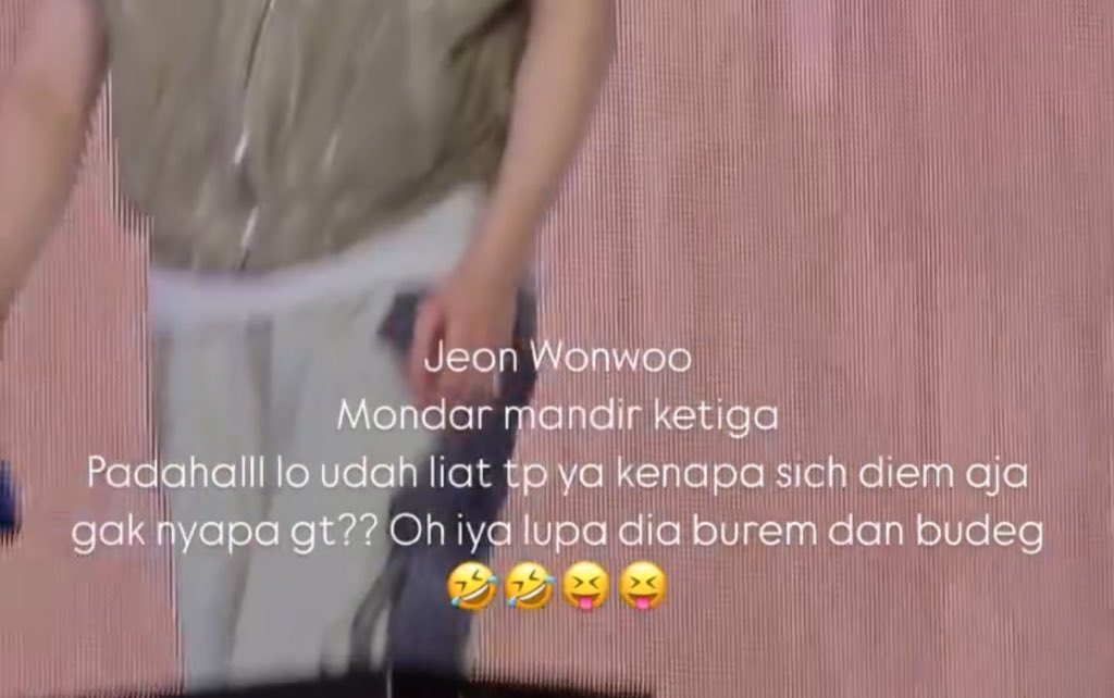 Penyebab huru-hara after concert svtrh jakarta :

1. Ngintilin DK lagi di mall
2. Ngangkat banner se jidat (jidat panggung)
3. Naksir sama Pak kades (bapak hoshi)
4. Ngatain wonwoo

WE NEED GOSE BRO!!! carats kena PCS ( post concert stress) sama kelakuan manusia-manusia ini