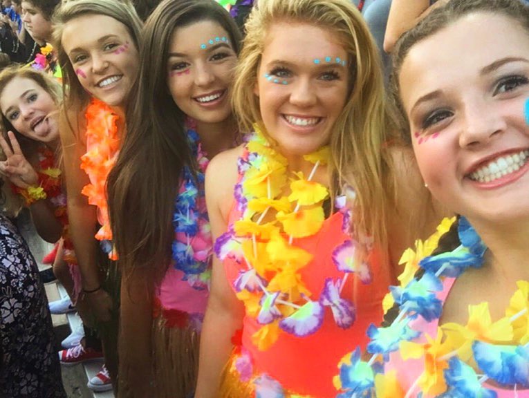 My last visit to the Thailand was awesome and some of the strongest bonds are forged through my traveling experiences and challenges. However, just try travelling together with friends!
These funny and memorable travelling, make it a perfect trip.