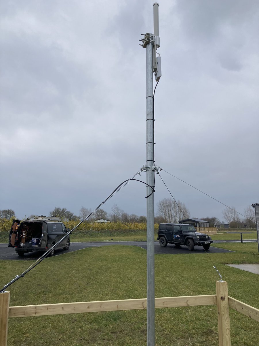 Our engineers are near #pickering as we continue our roll out of #superfast #broadband for the #holidayparkresort 🤝

Get in touch if we can help  #broadband #telephone or #it

#holidaypark #holidayresort #caravan #lodge #campervan #static #resort #retreat