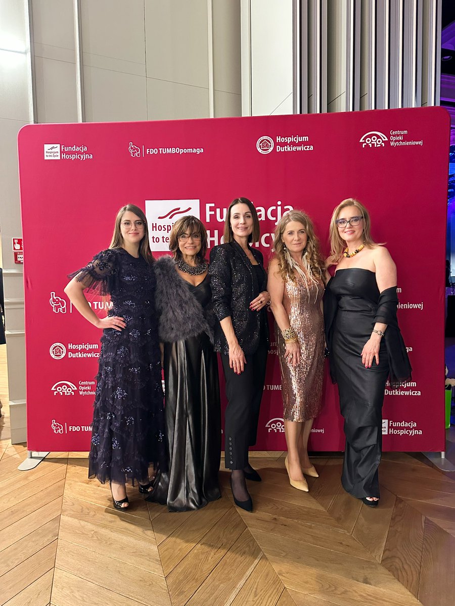 vsalti's tweet photo. XIV Charytatywny Bal z Sercem, na 34. piętrze Olivia Star w Gdańsku, to wyjątkowy wieczór pełen elegancji, polskiej kultury i wspólnej troski o tych, którzy najbardziej potrzebują pomocy. Celem tego wydarzenia jest wsparcie Hospicjum im. ks. E. Dutkiewicza SAC. https://t.co/li7QJlWBaM