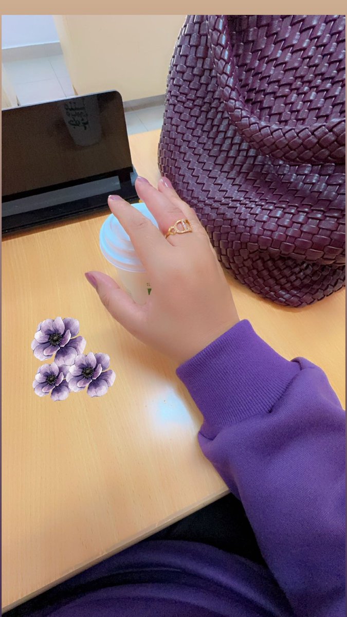 9b_ozhaifa's tweet photo. في قلبها لك شيءُ
لاتريد أن تظهره لك
ولا تريد أن يخفى عليك 

( الرافعي )
#صباح_الخميس https://t.co/8ckfyXlvXn