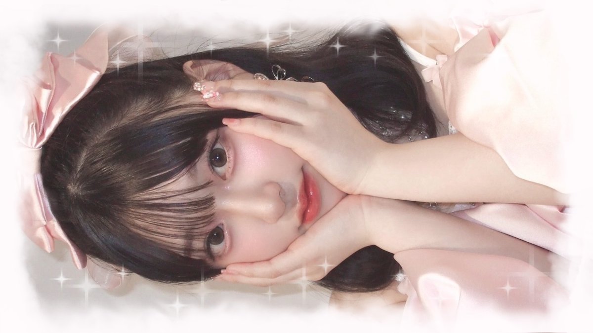 mofu_cutieshop's tweet photo. ♡ 9:16  ふわふわキラキラフレーム♡

ピンクと水色のフィルターが薄くかかっています⭐️

🩷
https://t.co/Li5vAOU3kq

🩵https://t.co/uReWbne66J

フレーム/スタンプ/透過素材/ストーリー/オタク/ まとめ/シンプル/チェキ/ #CUTIESTREET #桜庭遥花 

保存の際は フォロー+♡ お願いいたします🙏🏻💘 https://t.co/Lpui2Szon5