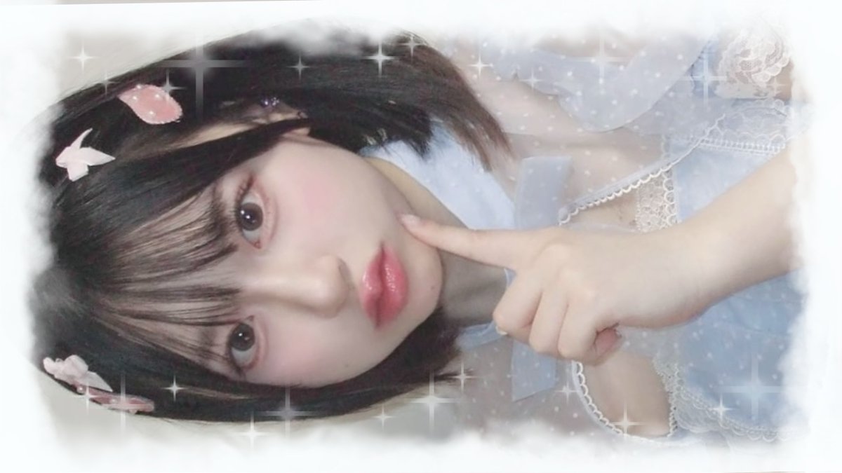 mofu_cutieshop's tweet photo. ♡ 9:16  ふわふわキラキラフレーム♡

ピンクと水色のフィルターが薄くかかっています⭐️

🩷
https://t.co/Li5vAOU3kq

🩵https://t.co/uReWbne66J

フレーム/スタンプ/透過素材/ストーリー/オタク/ まとめ/シンプル/チェキ/ #CUTIESTREET #桜庭遥花 

保存の際は フォロー+♡ お願いいたします🙏🏻💘 https://t.co/Lpui2Szon5