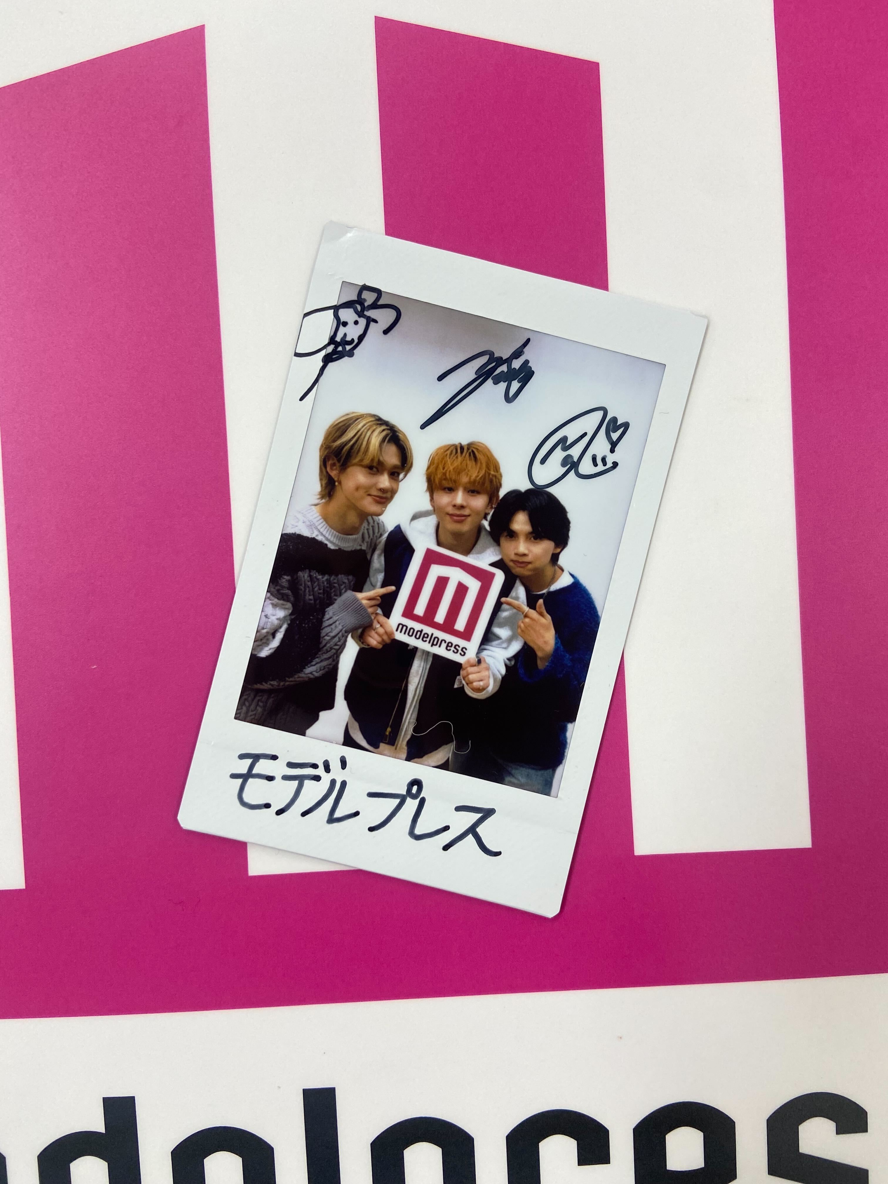 ONE N´ ONLY サイン入りチェキ