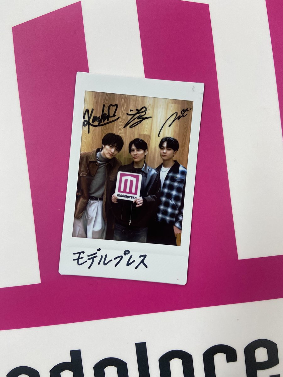 modelpress's tweet photo. ／
ONE N’ ONLY上村謙信さん、関哲汰さん、
沢村玲さんサイン入りチェキを1名様に🎁
＼

1⃣モデルプレスX＆Instagramをフォロー
2⃣「#モデルプレス読者プレゼント」と記事の感想を添えてこの投稿を引用ポスト

2/28(金)正午〆切

🔻記事
https://t.co/yabqov4wXF

#バトルキング #バトキン #ワンエン https://t.co/NBuL04GpWS
