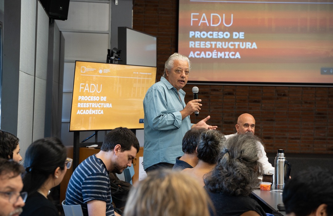 Comenzó el encuentro de trabajo entre el Prorrectorado de Gestión y <a href="/fadu_udelar/">FADU Udelar</a>  de puesta a punto del Proceso de Transformación de FADU.