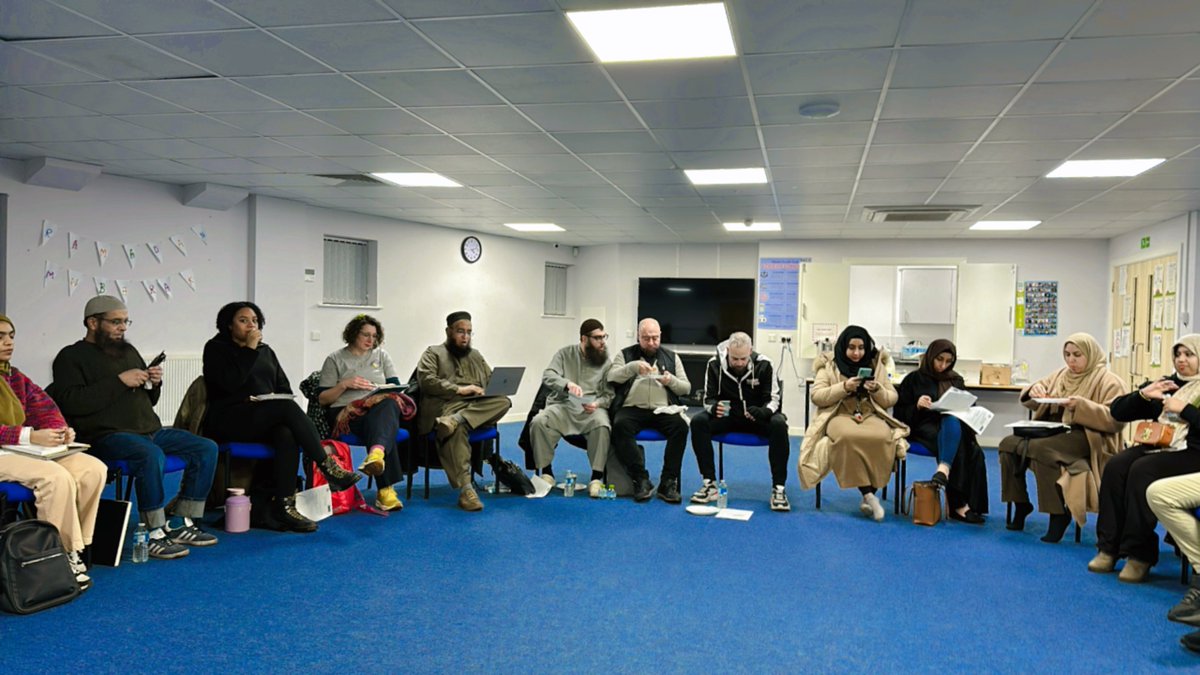 Sufyan Abid Dogra (@sufyandogra) on Twitter photo Barkerend neighbourhood in Bradford practically does "it takes a village to raise a child"
Youth Resilience Programme keeps going where 30 community groups & activists regularly meet to share progress & plans with <a href="/BiBresearch/">Born in Bradford</a> on preventing youth violence in the neighbourhood Barkerend neighbourhood in Bradford practically does "it takes a village to raise a child"
Youth Resilience Programme keeps going where 30 community groups & activists regularly meet to share progress & plans with <a href="/BiBresearch/">Born in Bradford</a> on preventing youth violence in the neighbourhood