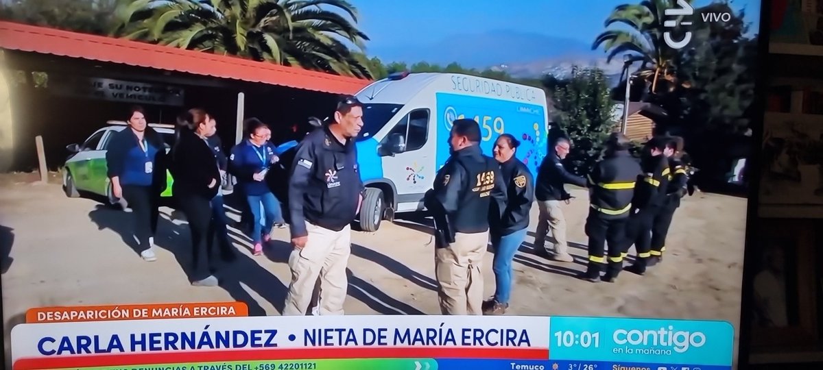 Ojalá descubran que ocurrió. Pero sabían Ustedes que hace más de 3 meses esta desaparecida #JuliaChuñil y Ustedes en silencio total, discriminando. #ContigoCHV