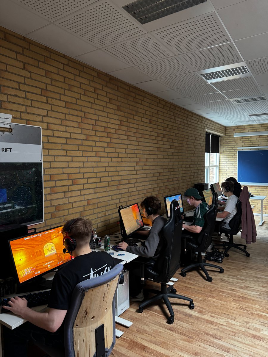 Bertil Dengsø tweet media