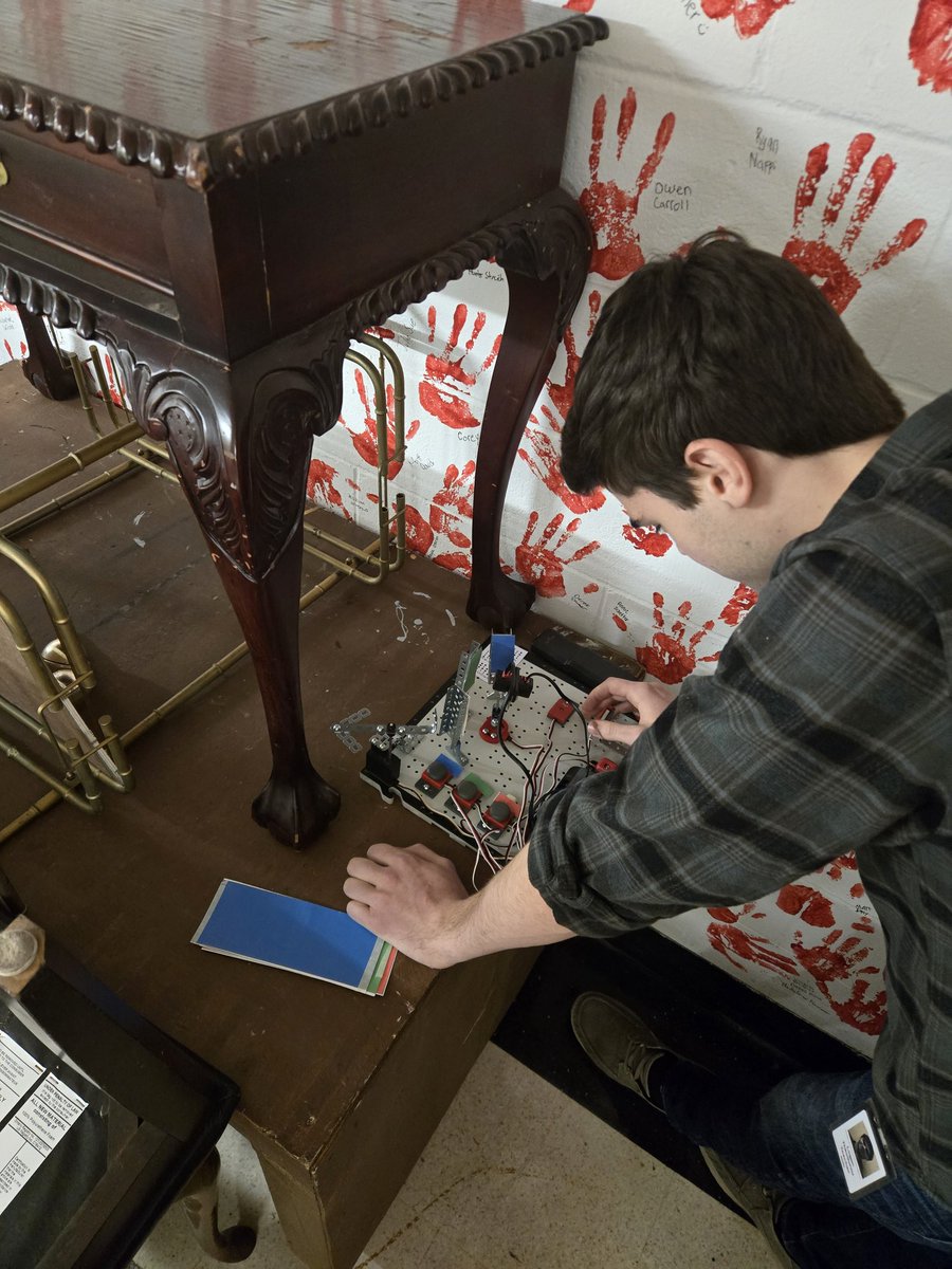 Mr. Savage tweet media