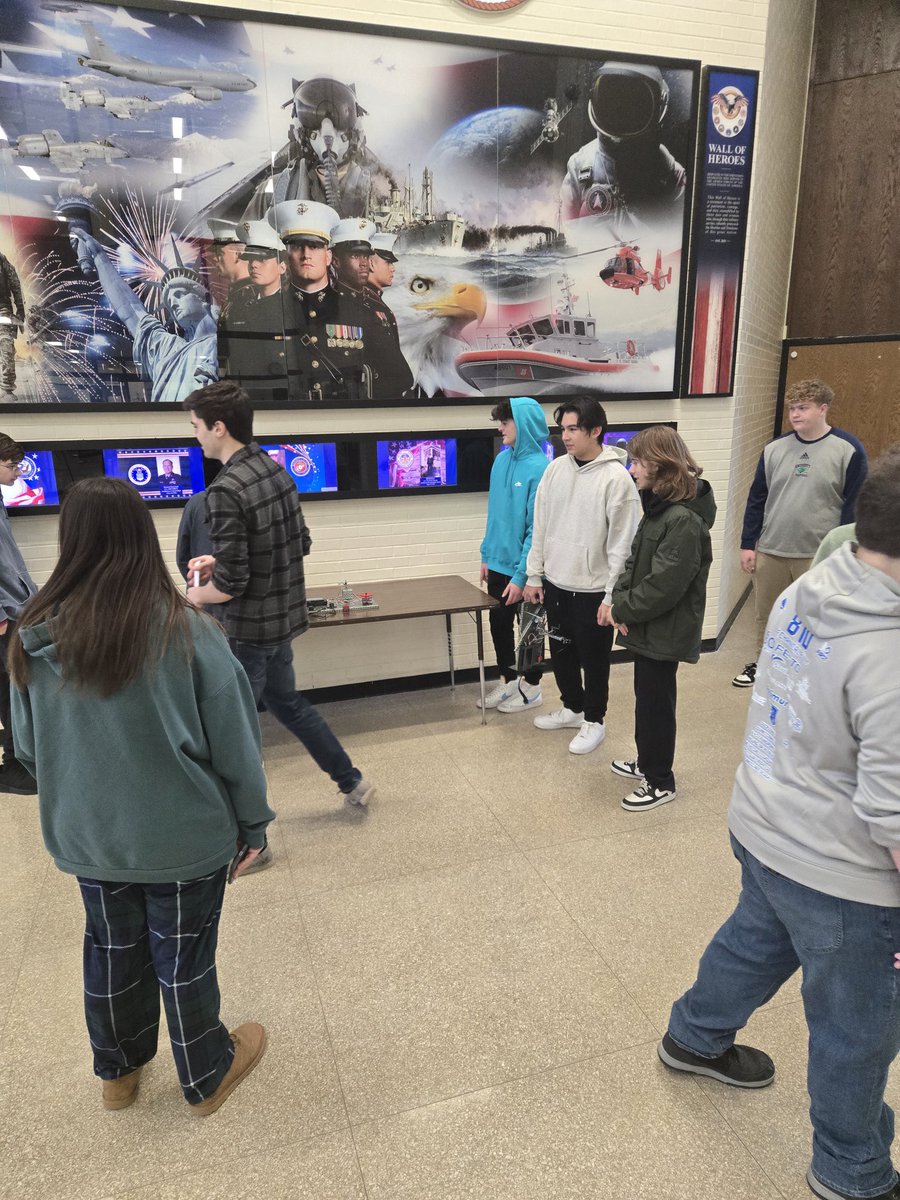 Mr. Savage tweet media