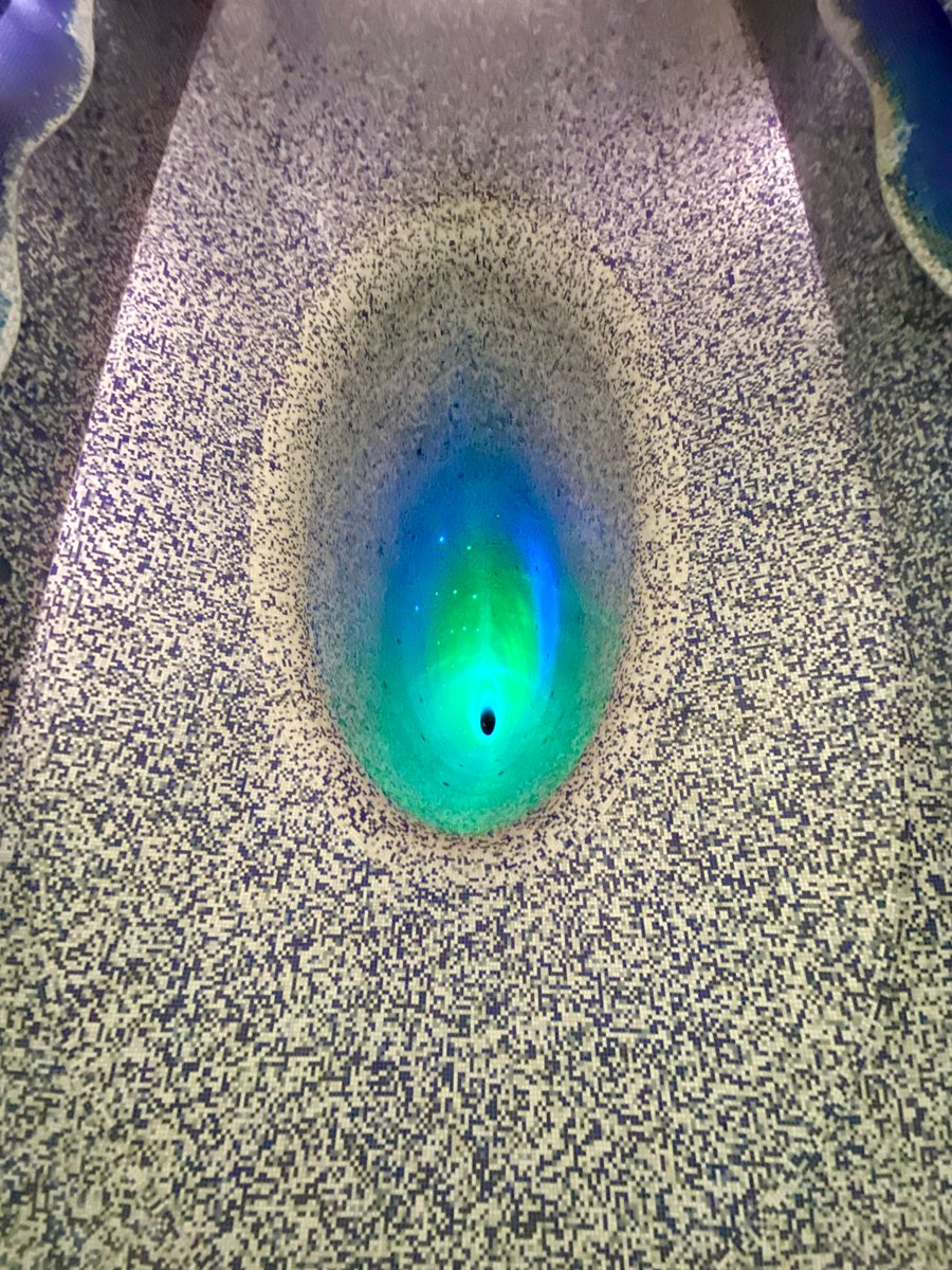 📍Nou punt al mapa de #petjafacatalana. Estació de metro Toledo de Nàpols, inaugurada el 2012 i projectada per l'arquitecte Òscar Tusquets Blanca. 📷: Chema Huete. 

Podeu trobar aquesta i moltes més localitzacions a: google.com/maps/d/viewer?…