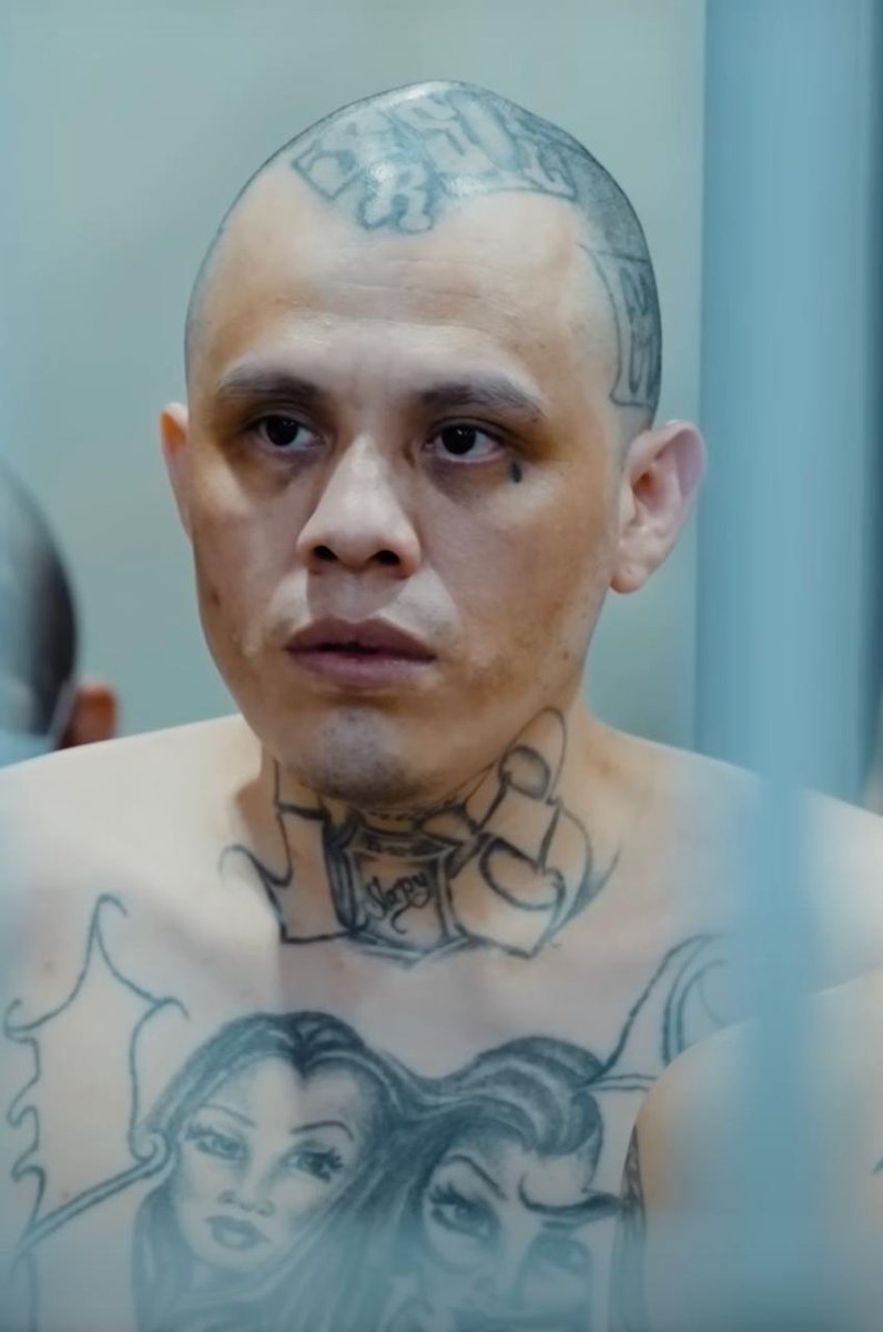 Frensdaoeth's tweet photo. @cz_binance The real CZ is in a Salvador prison. https://t.co/zKP5vaTu8I