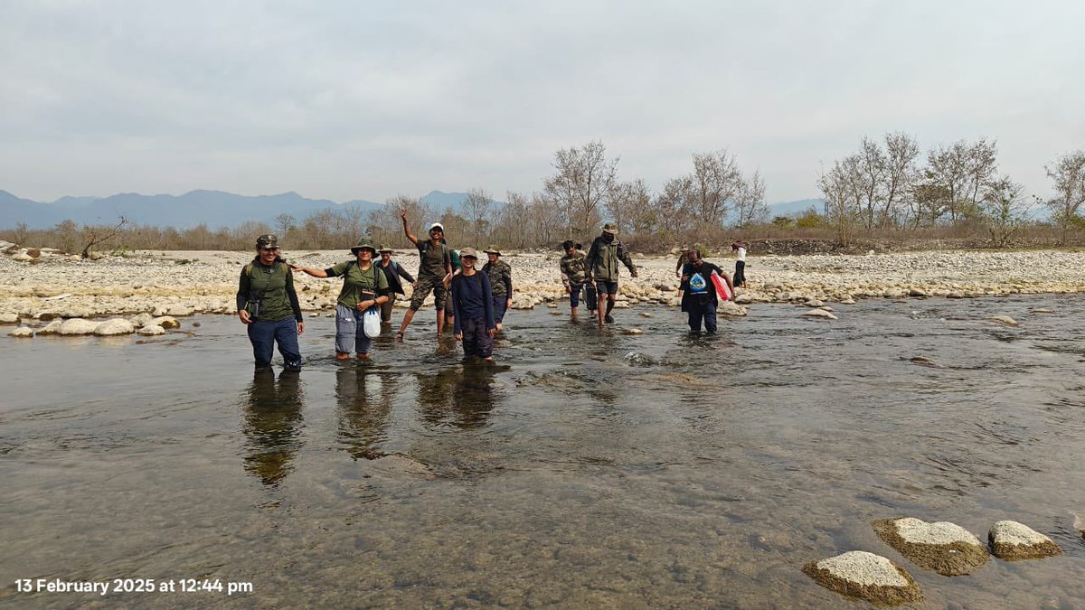 karthickbala's tweet image. Excited to teach MSc Freshwater Biology students at @wii_india Dehradun about the fascinating world of diatoms! From their role in aquatic ecosystems to applications in biomonitoring. #Diatoms #FreshwaterBiology @amitwii
